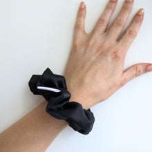 Load image into Gallery viewer, Satin Small Scrunchies