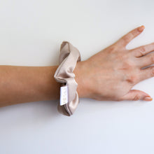 Load image into Gallery viewer, Matte Small Scrunchies